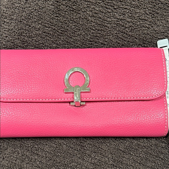 Salvatore Ferragamo Pink Leather Clutch Women’s Long Wallet - Picture 13 of 13